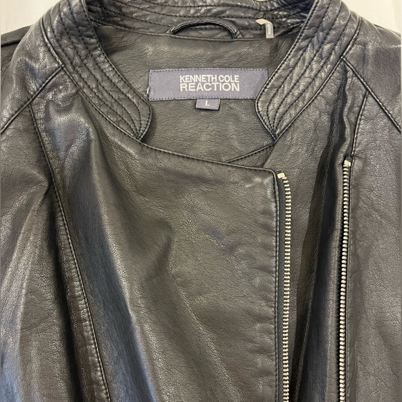 Vintage Voyager Multi-Pocket Leather Jacket - Picture 2 of 5